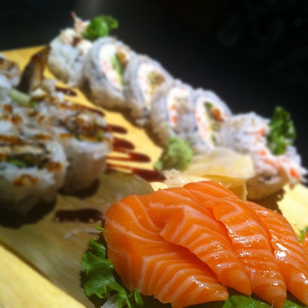 Salmon sashimi, unagi roll, spider roll
